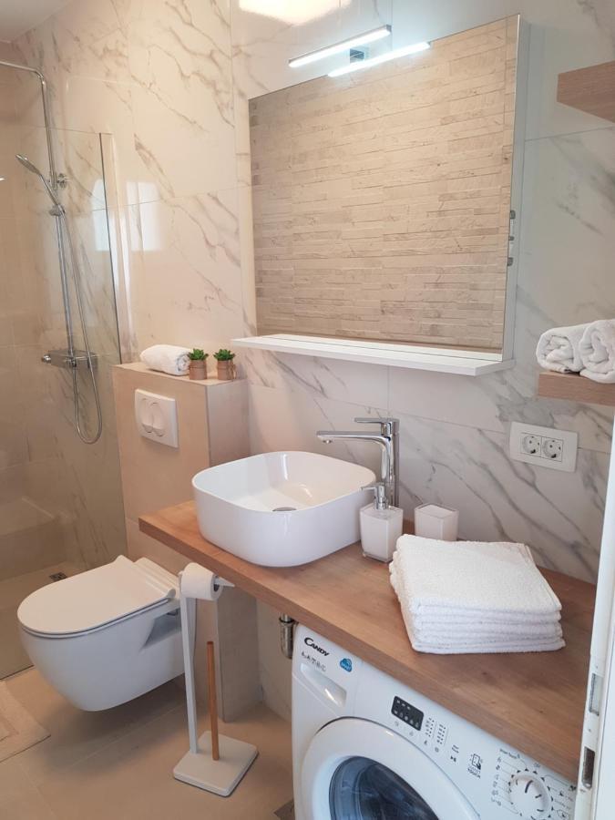Villa Seaview With Pool - Apartment Cotton Трогир Екстериор снимка